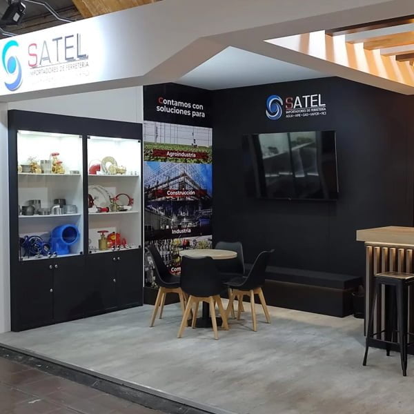 H2-4-Atencion-al-detalle-en-los-stands-para-ferias